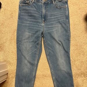 Old Navy Extra High Rise Skinny Jeans